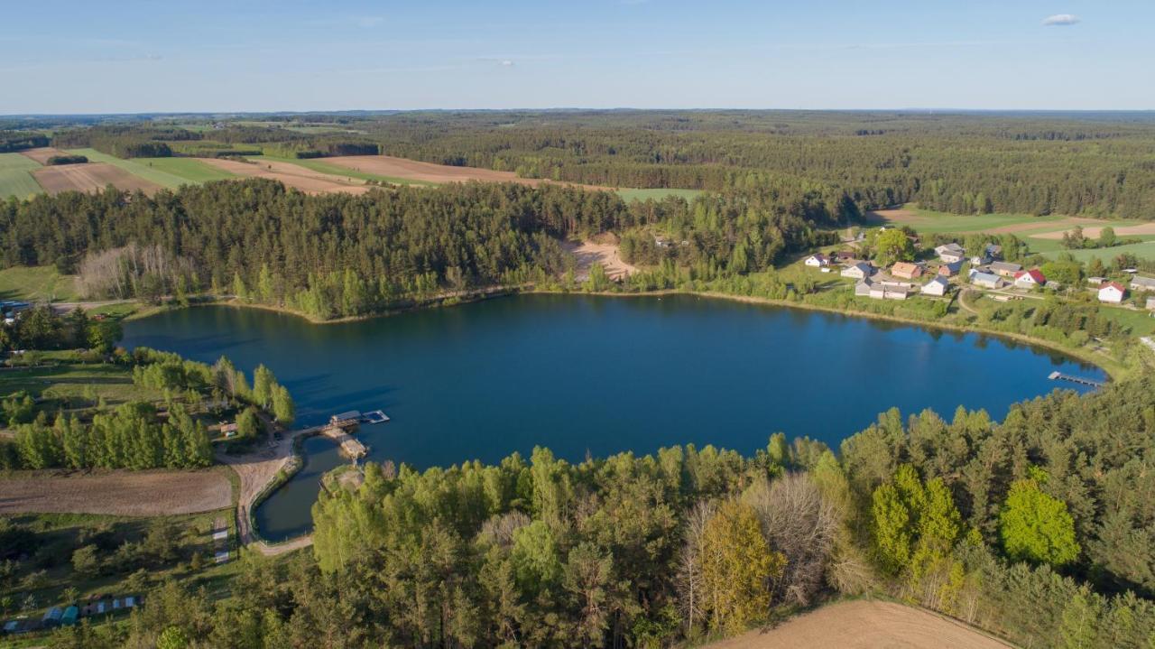 Gospodarstwo agroturystyczne nad jeziorem wśród lasów Lipnica  Zewnętrze zdjęcie